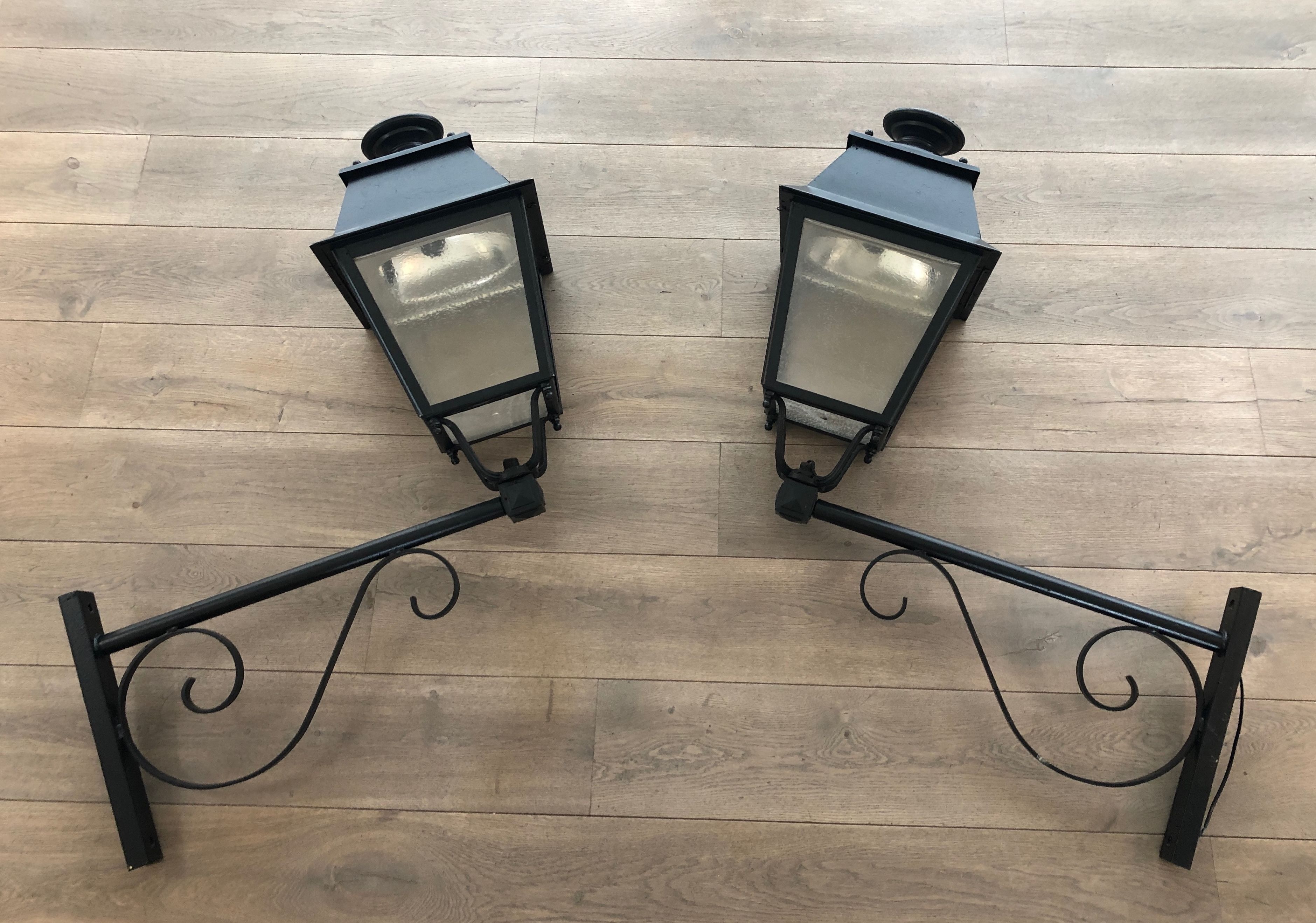 Pair of Important Iron Outside Lanterns on Brackets