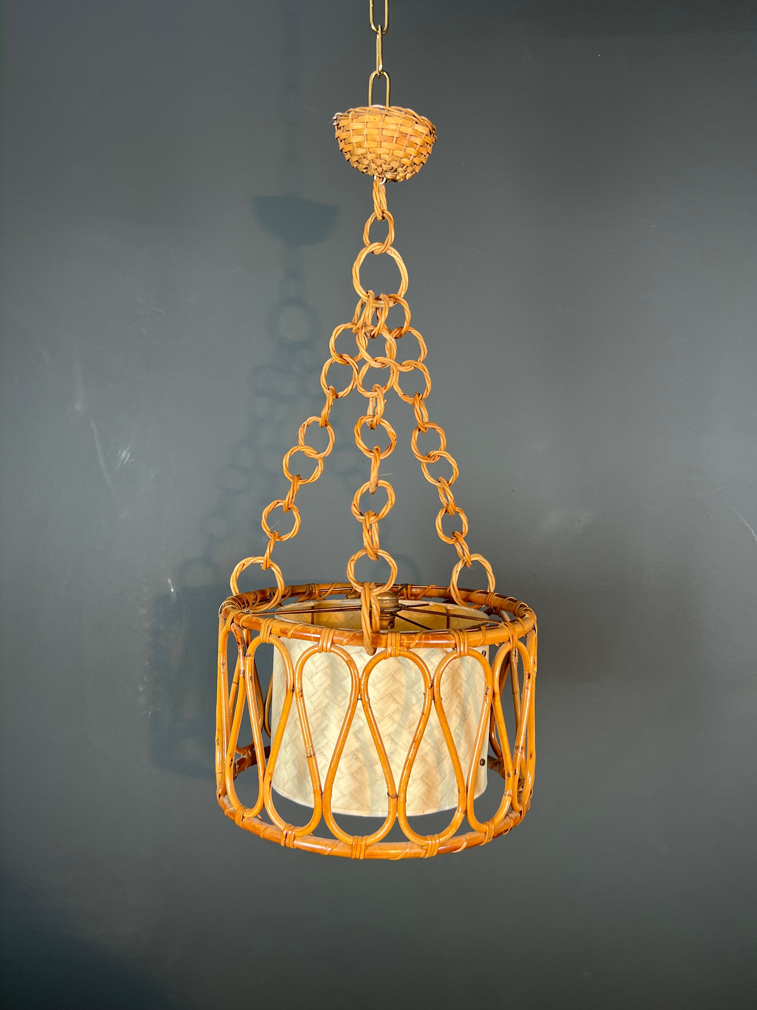 Small Rattan Chandelier in the Style of Adrien Audoux and Frida Minet (Audoux-Minet)