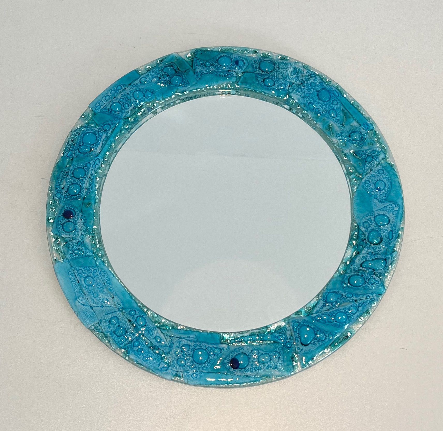 Miroir Rond en Verre de Couleur Bleuté