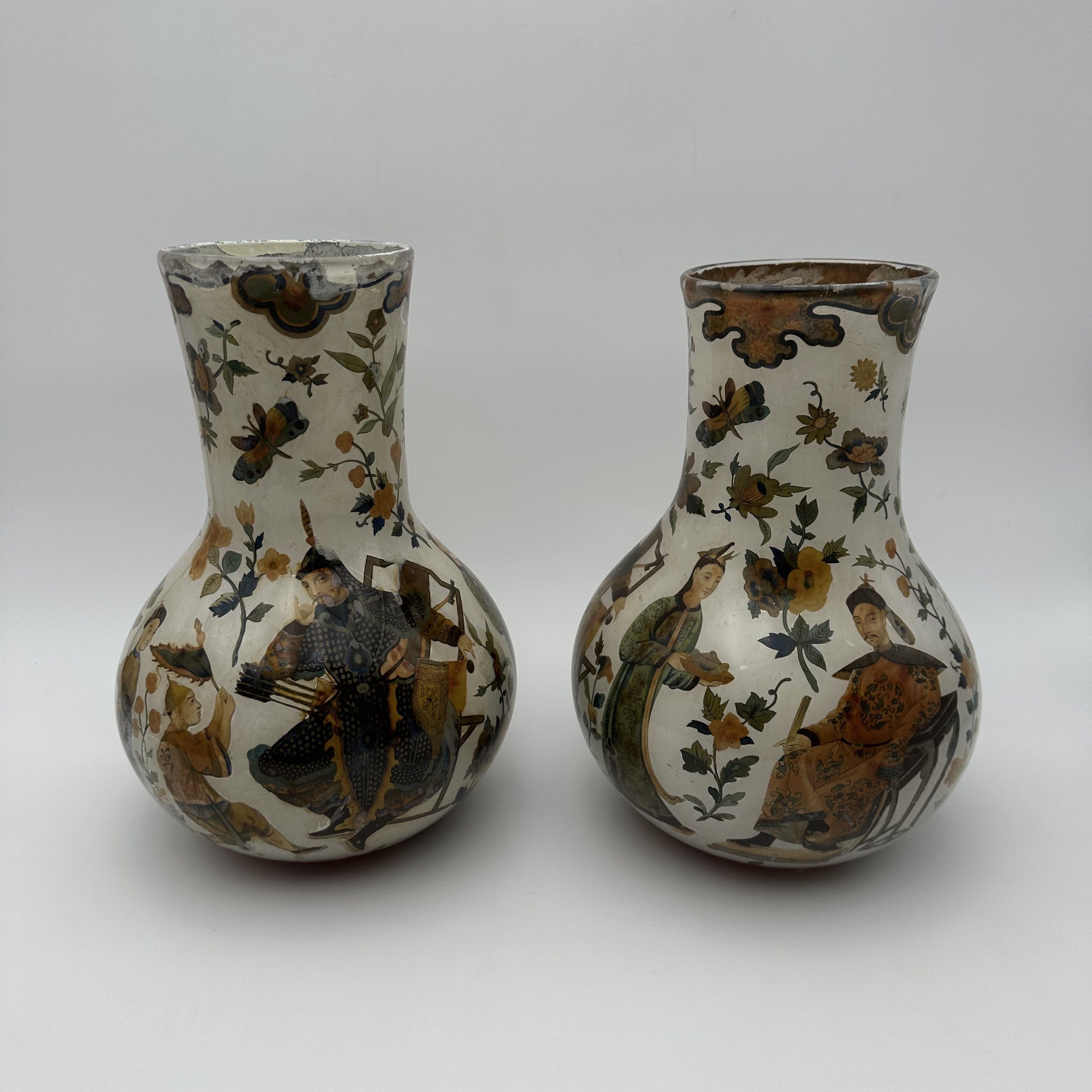 Rare Pair of 'Arte Povera' Glass Vases with Chinoiserie Decor, Piedmont, 18th Century