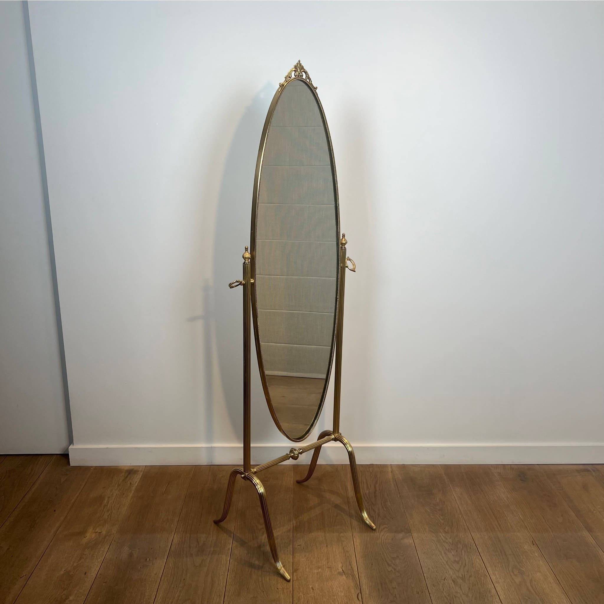 Cheval Psyche Mirror on Stand with Carved Frame, 1970
