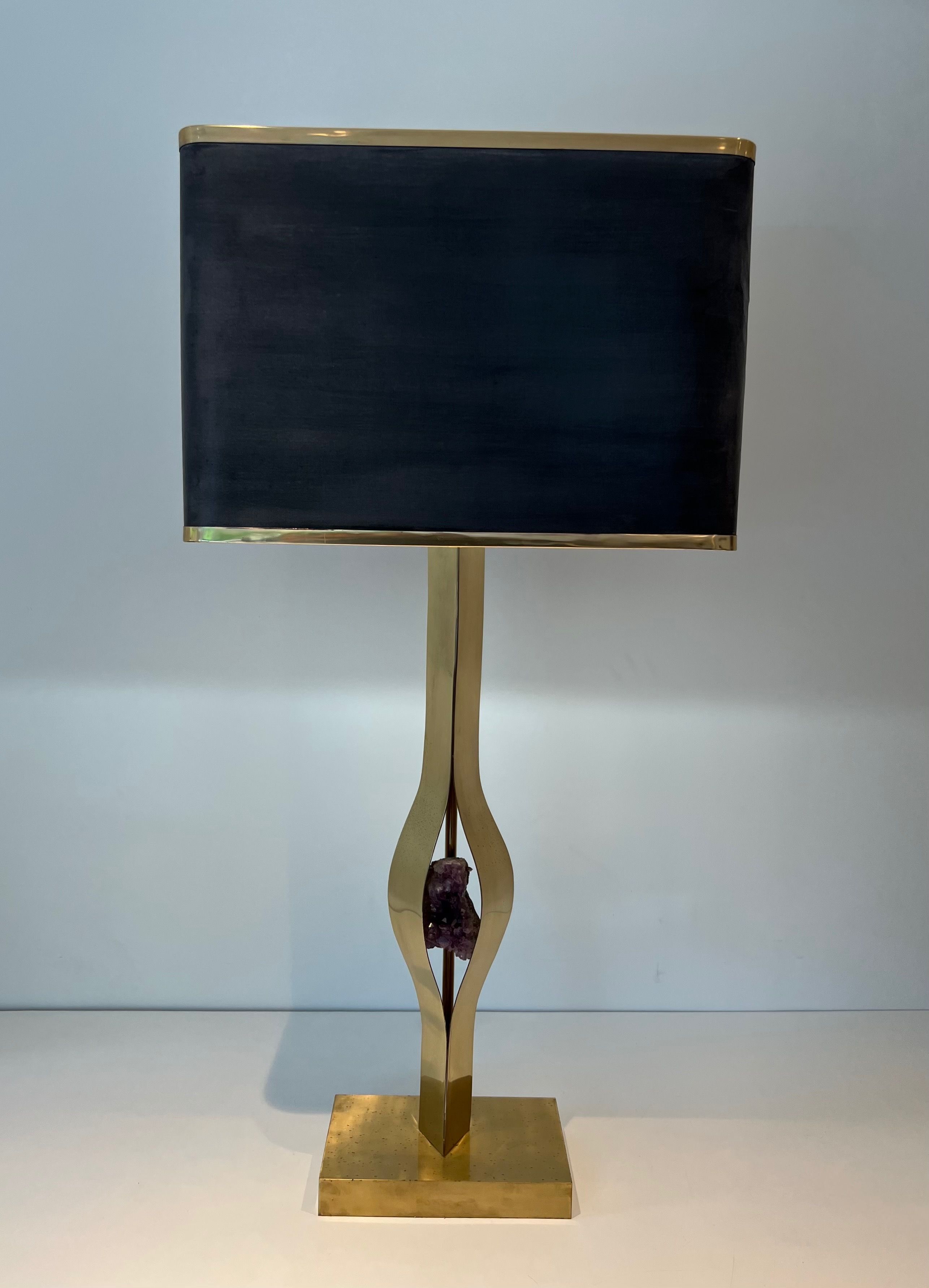 Important Sculptural Lamp made of Brass with an Amethyst Stone on Its Center by Willy Daro. Circa 1970