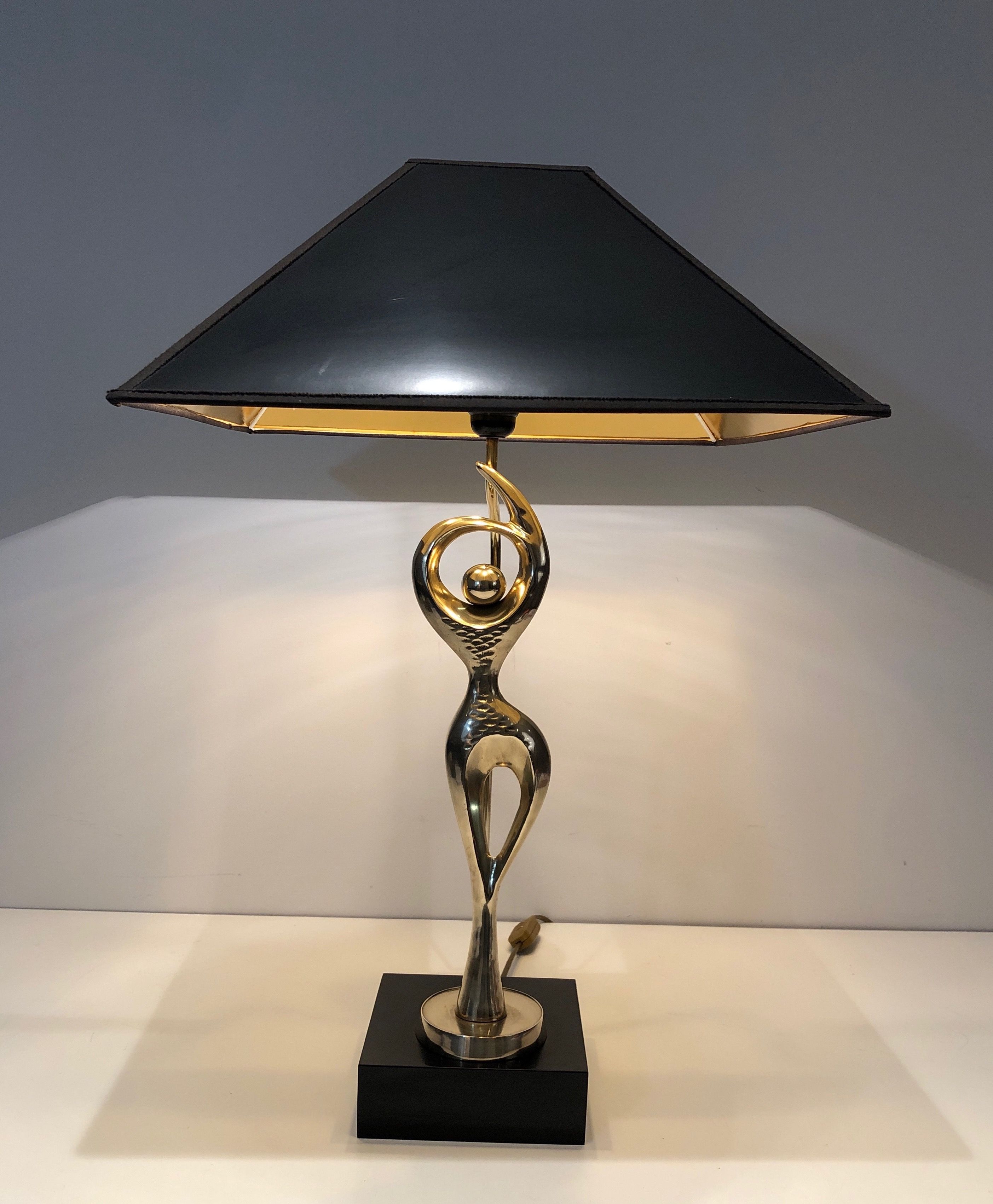 Brass Table Lamp Representing a Stylish Dancer