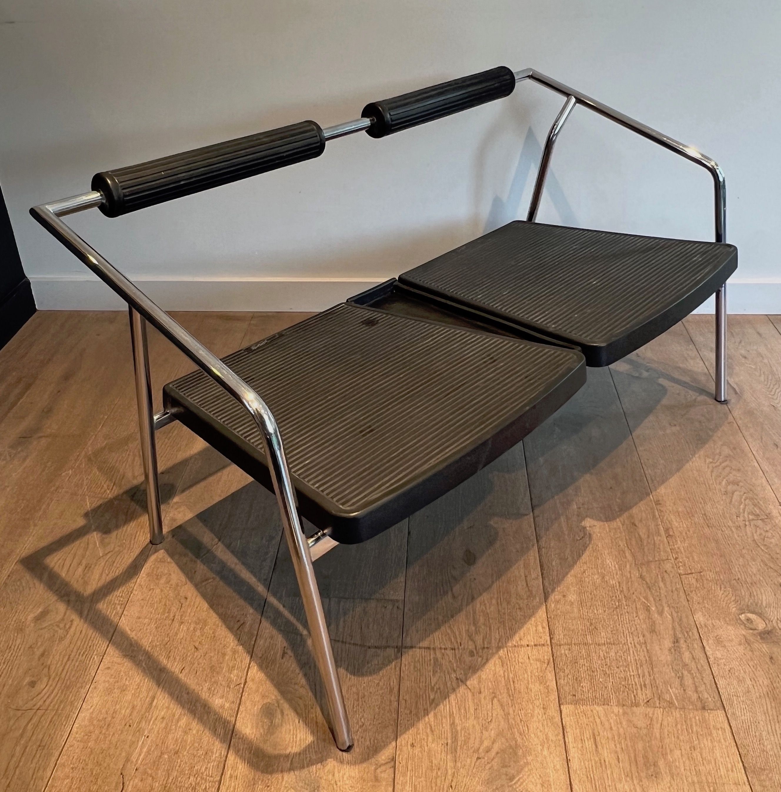 Chromed Metal and Black Rubber Design Sofa Signed System. French work. Circa 1970