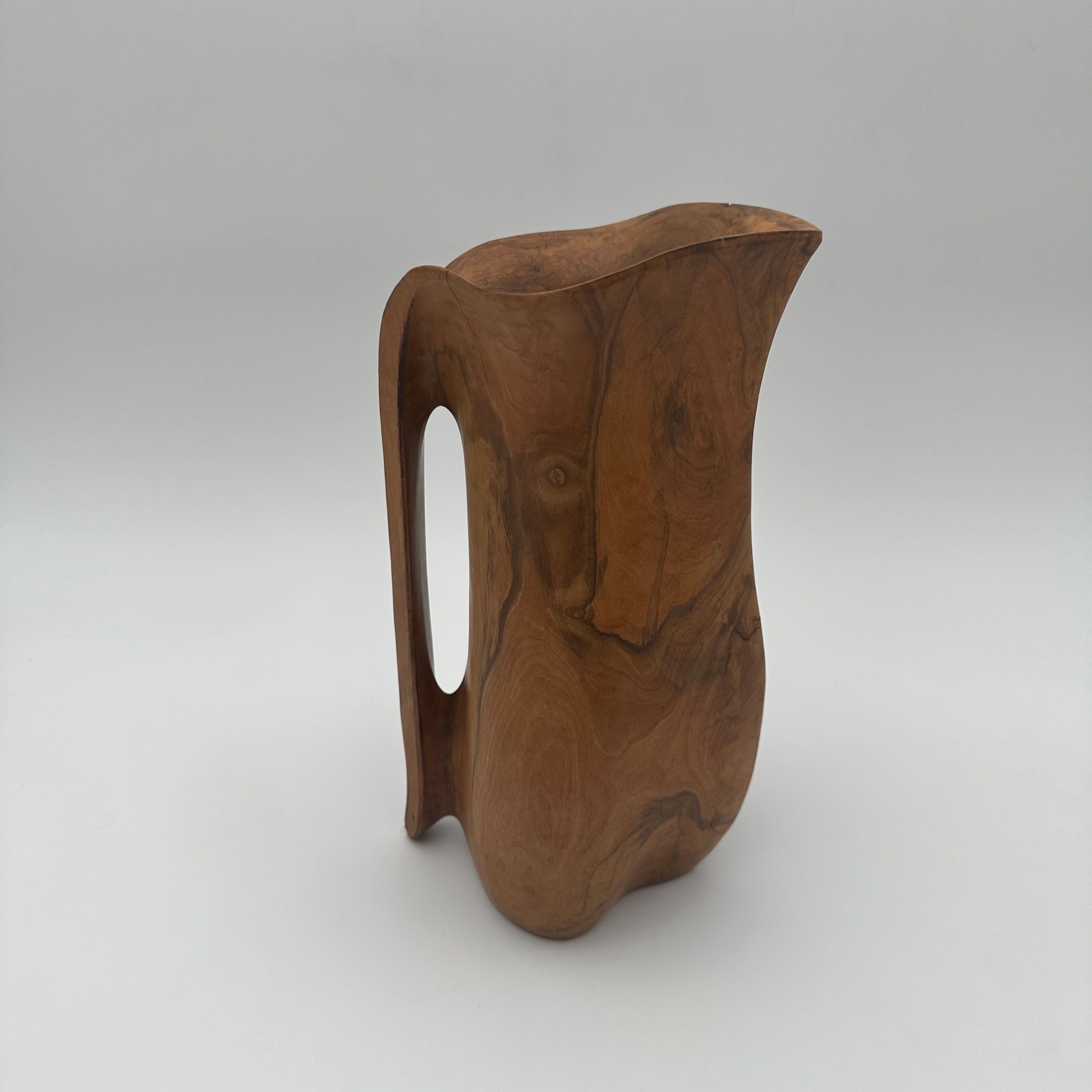 Sculptural wooden pitcher in the style of Alexandre Noll – French work, 1950s