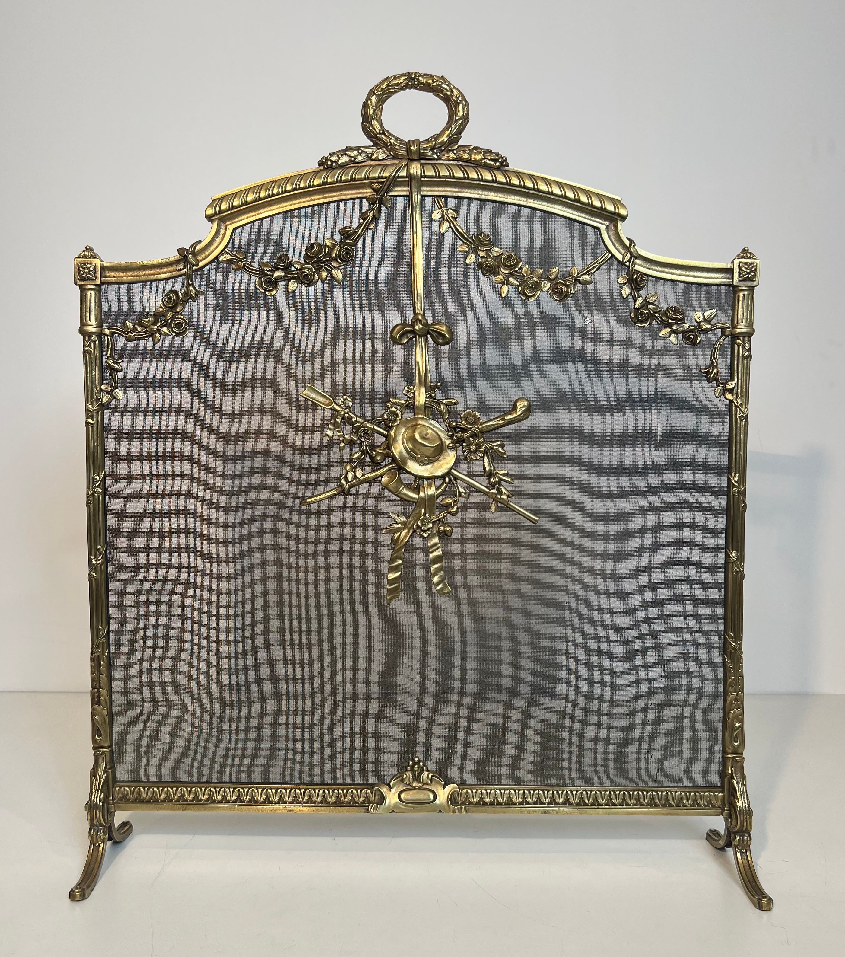 Louis the 16th Style Brass Fireplace Screen with Mesh decorated with Garlands, Laurel Wreath, Hat and Instruments