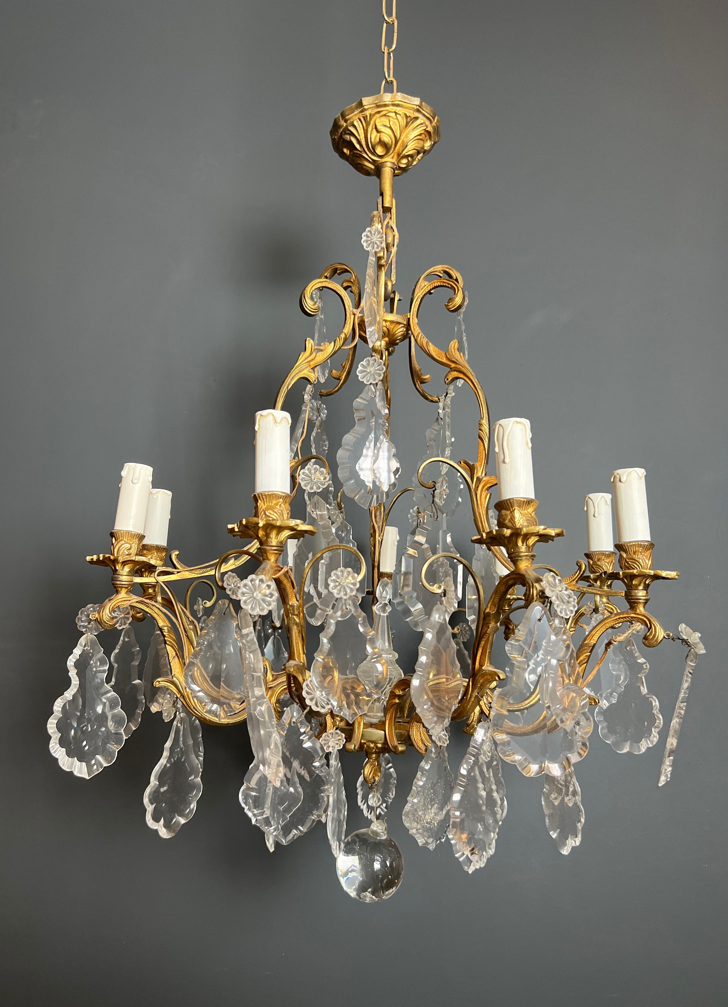 Louis the 15th Style Cristal and Bronze Chandelier