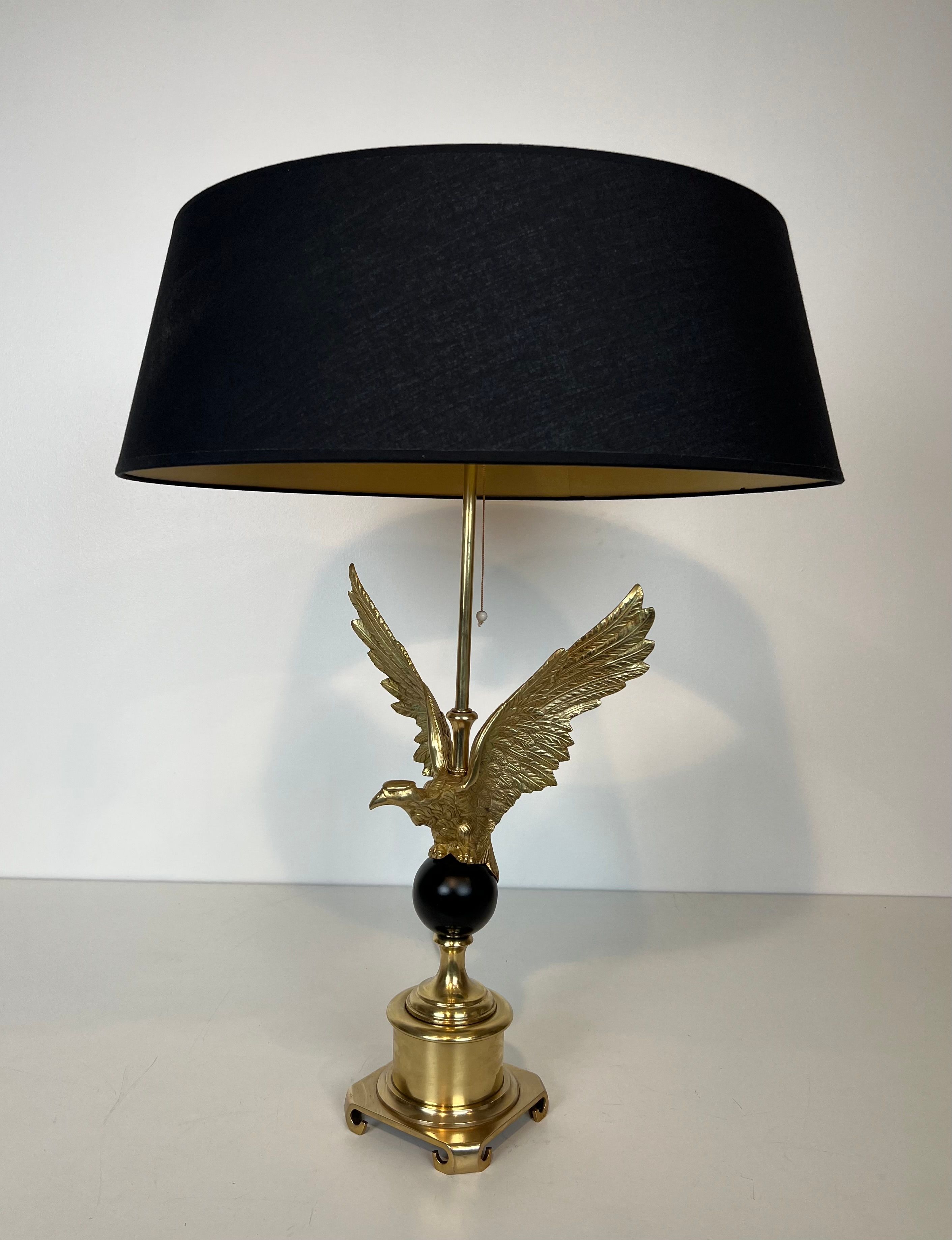 Royal Eagle Bronze Table Lamp in the Style of Maison Charles