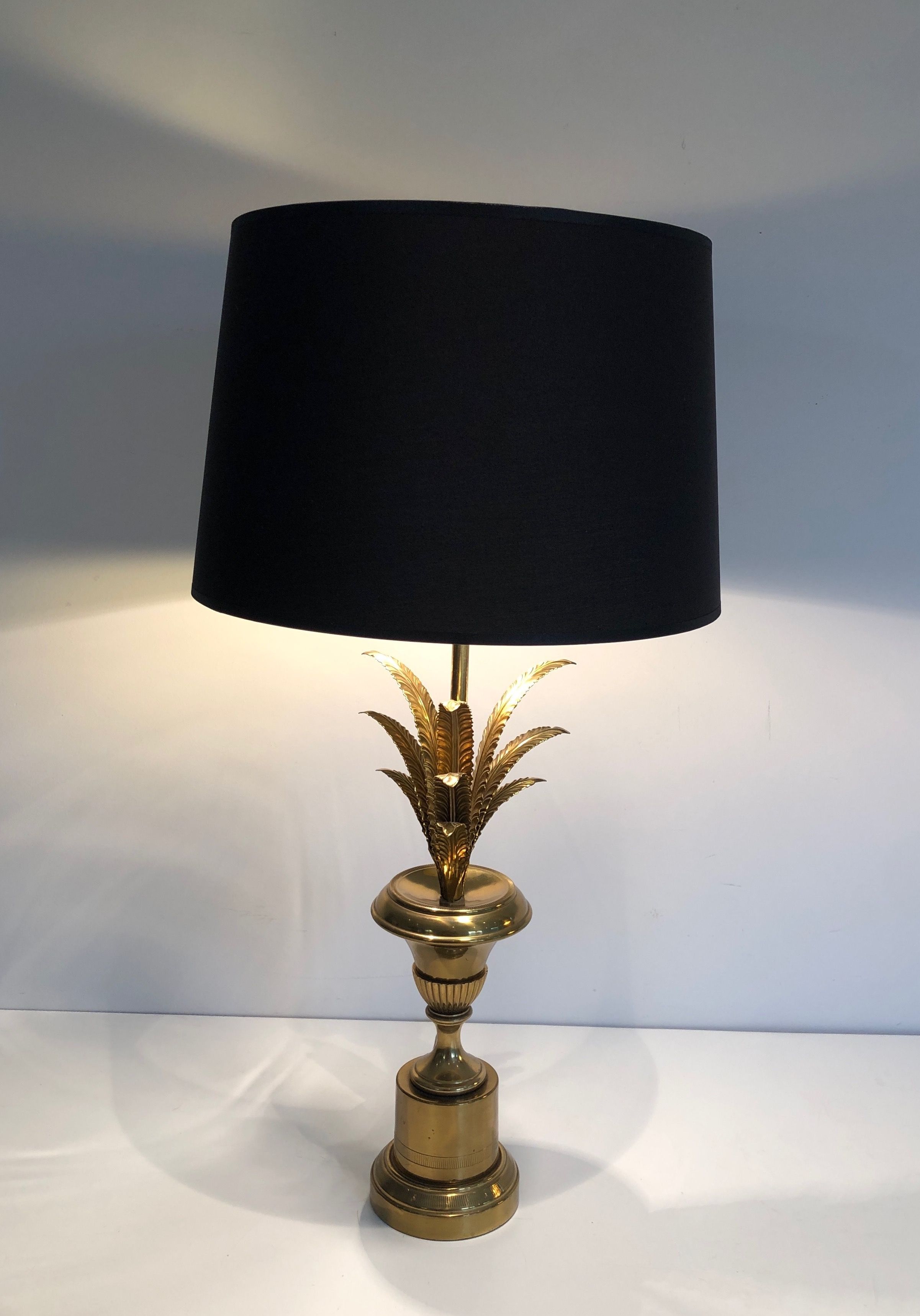 Lampe de Table Palmier de Style Néoclassique en Laiton dans le Goût de la Maison Charles