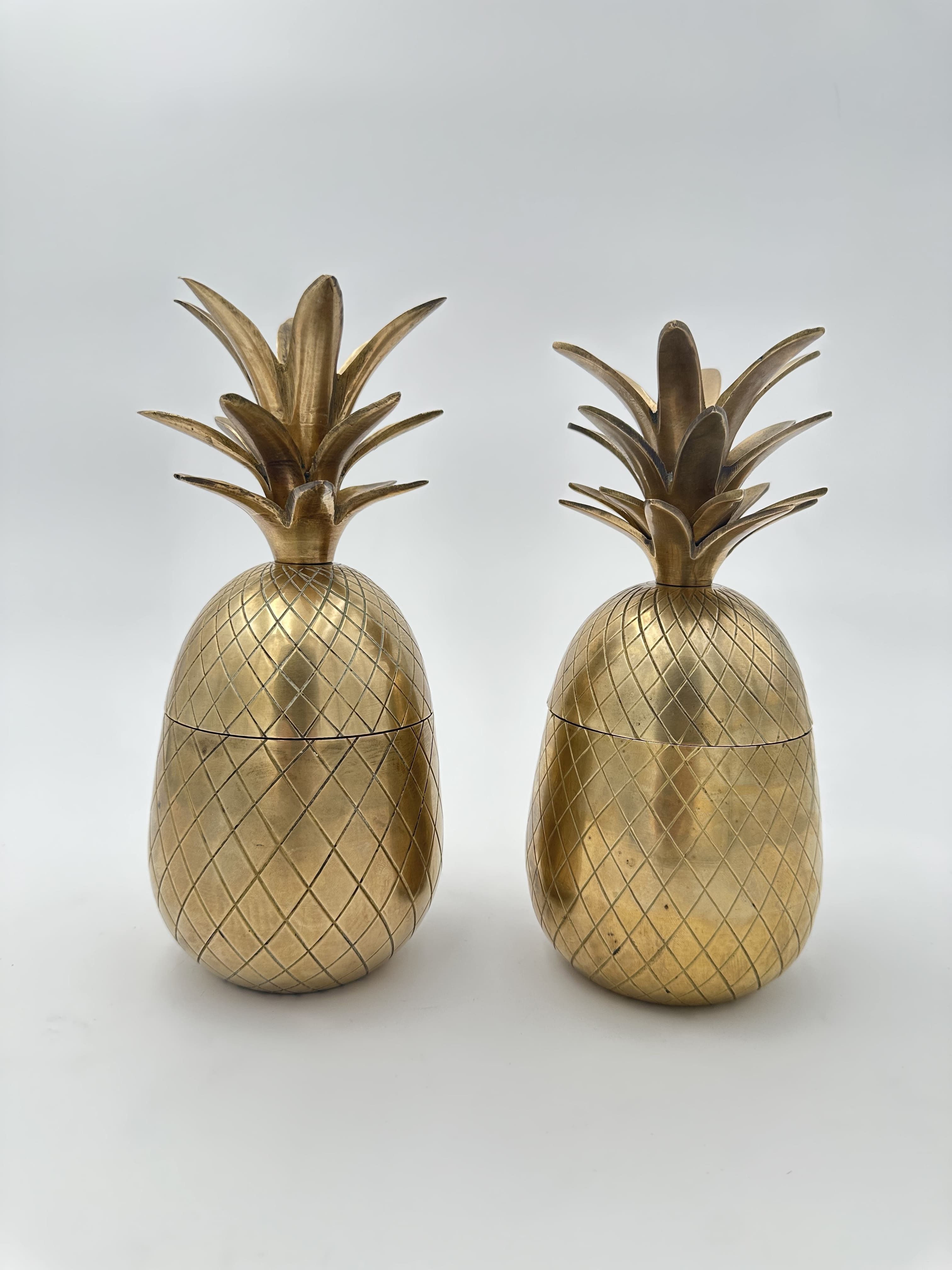 Pair of Brass 'Pineapple' Ice Buckets, in the Style of Mauro Manetti, 1970s