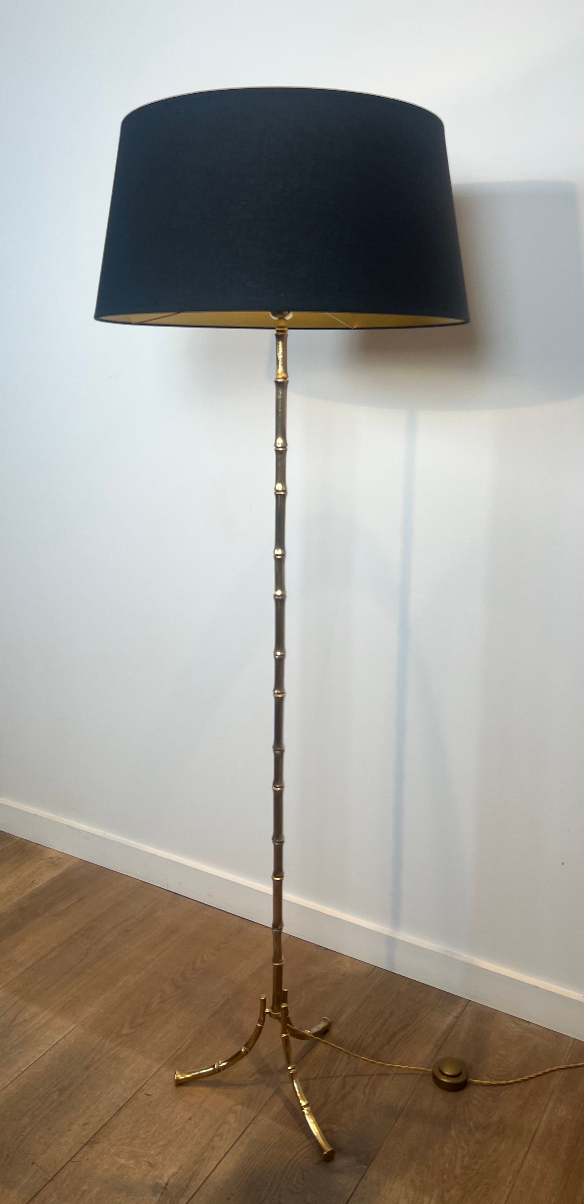 Lampadaire de Parquet en Bronze Façon Faux-Bambou de la Maison Baguès