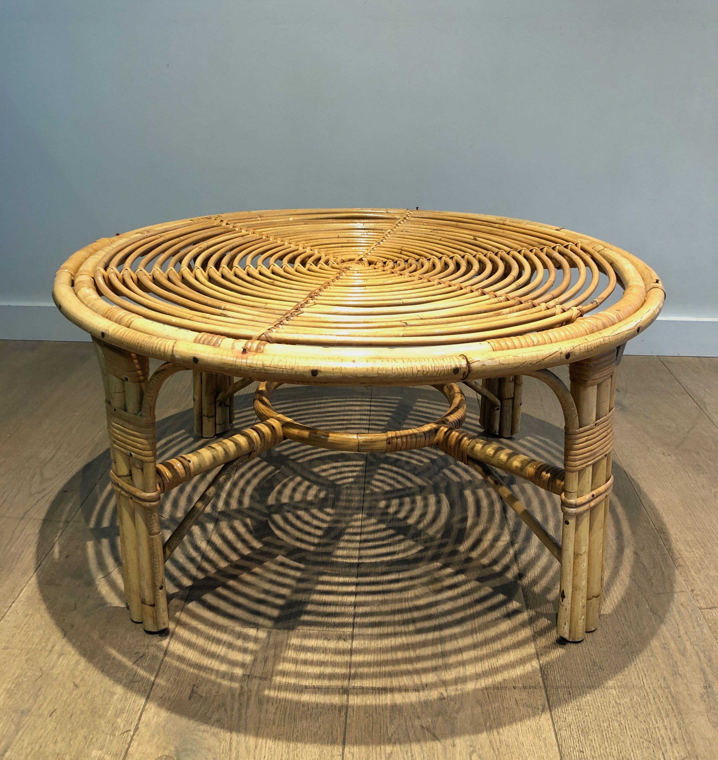 Table Basse Ronde en Rotin