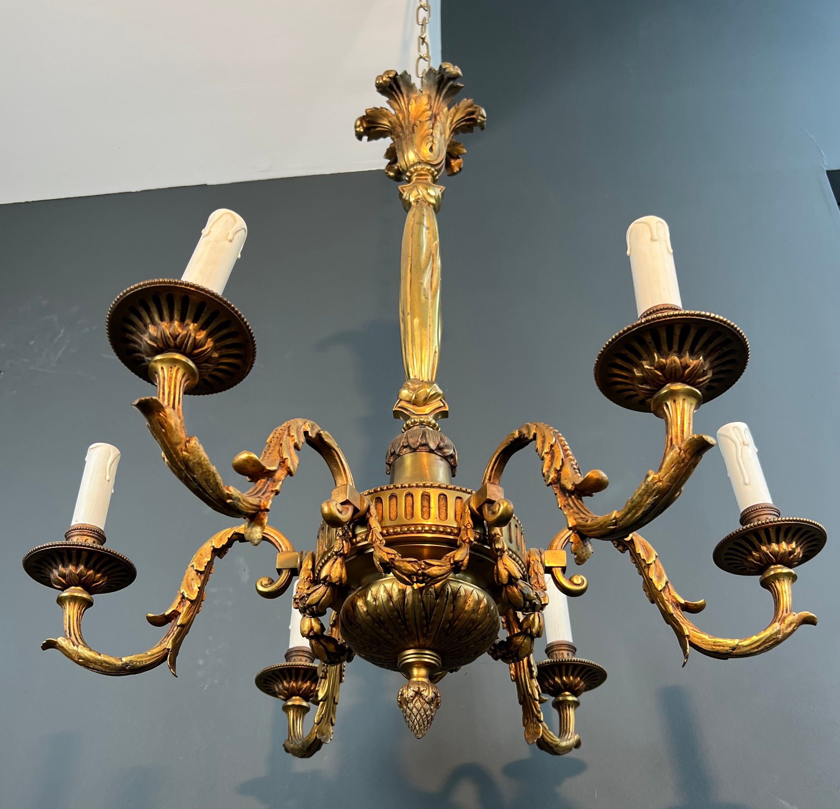 6 Arms Bronze Chandelier in the Style of Louis the 16th