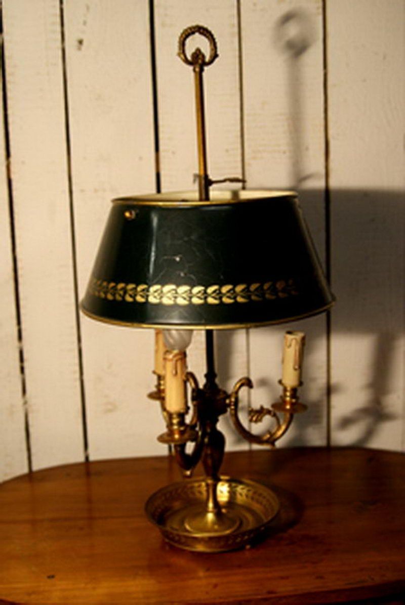 50's (1130) Ancienne lampe bouillotte en bronze