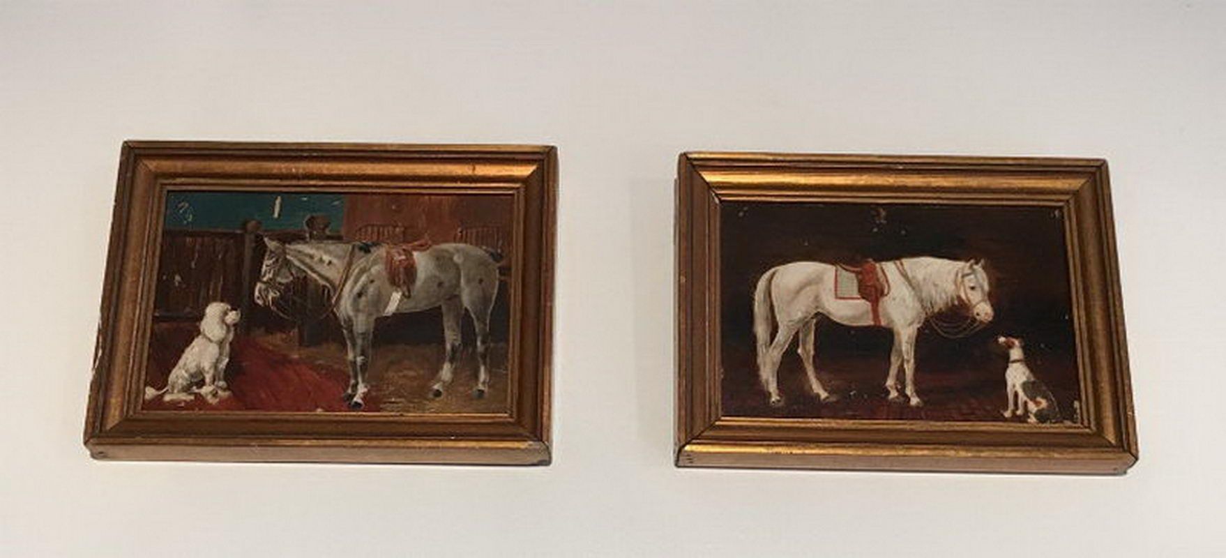 Pendant de Peintures représentant un Cheval et un Chien