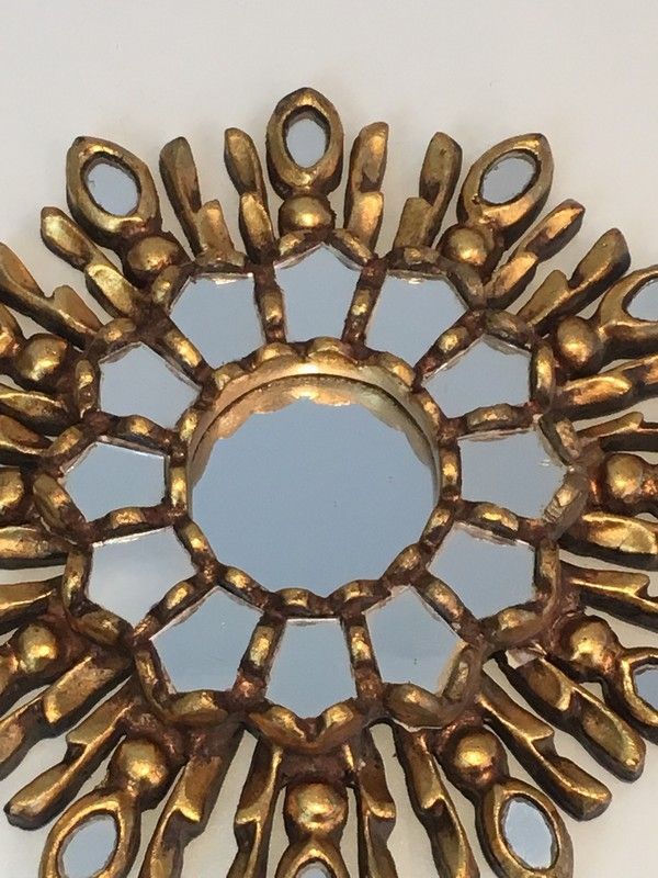 Petit Miroir Soleil en Bois Sculpté Doré