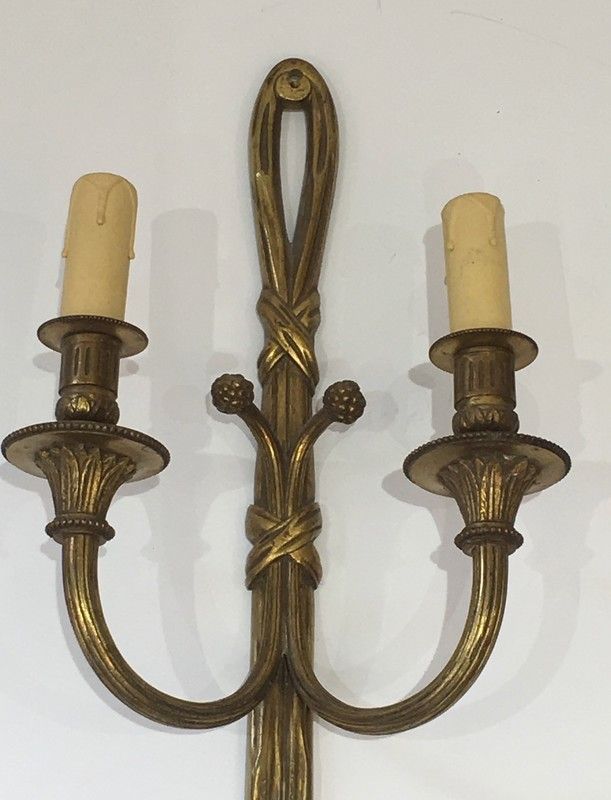 Paire d 'Appliques en Bronze de Stye louis XVI