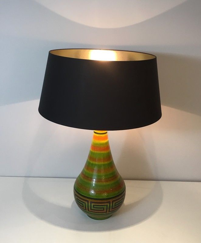 Lampe en Céramique à Décor de Clés Grecques