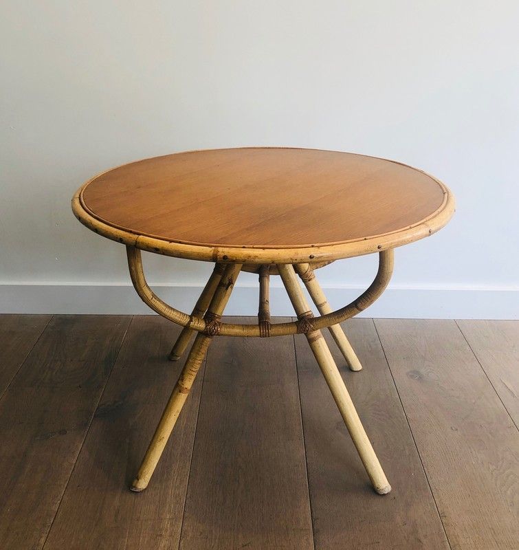 Petite Table Basse en Rotin à Plateau de Bois