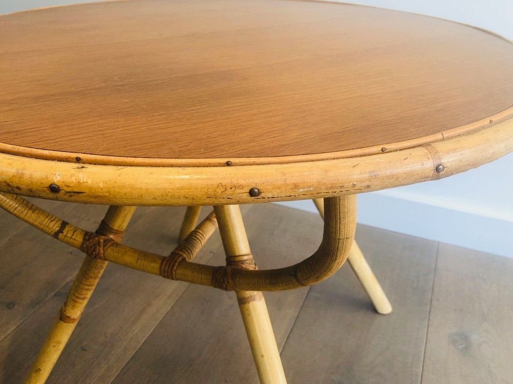 Petite Table Basse en Rotin à Plateau de Bois