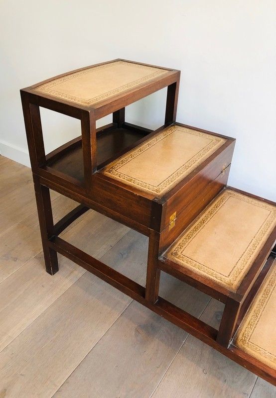 Table Basse en Bois et Plateau de Cuir Transformable en Escalier de Bibliothèque à Marches de Cuir