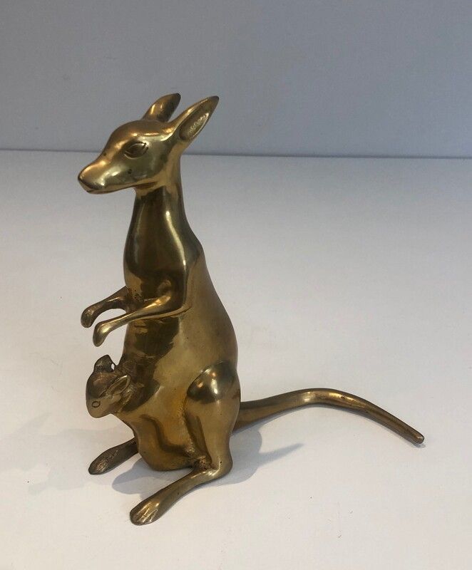 Petite Sculpture en Laiton Représentant un Kangourou