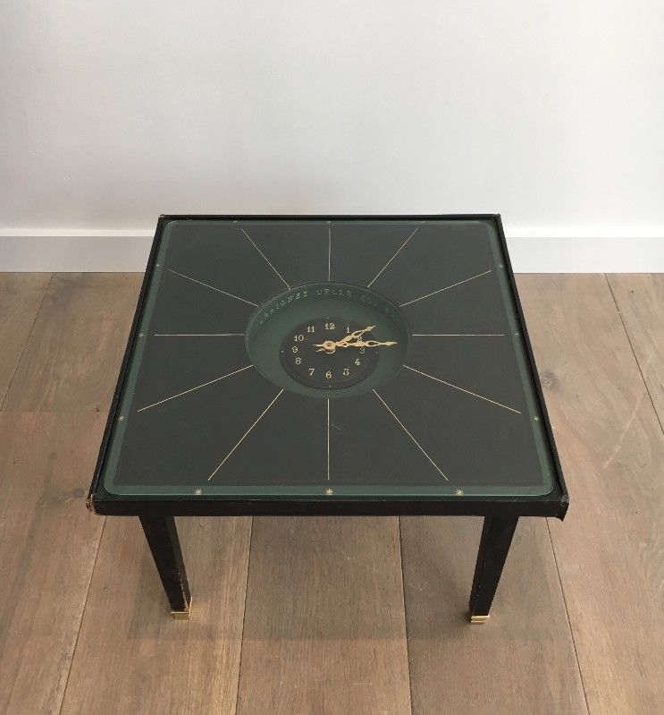 Rare Petite Table Pendule en Cuir et Laiton. Dans le goût de Jacques Adnet