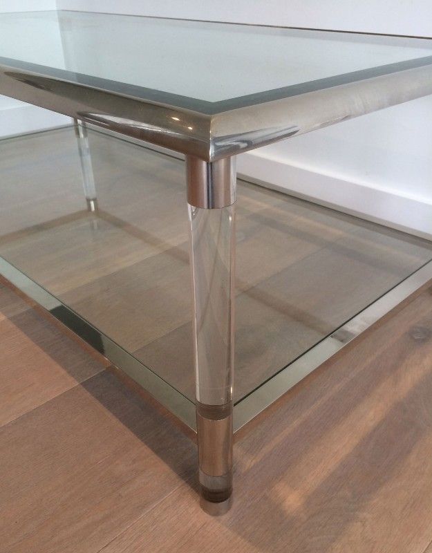 Importante Table Basse en Chrome et Plexiglass