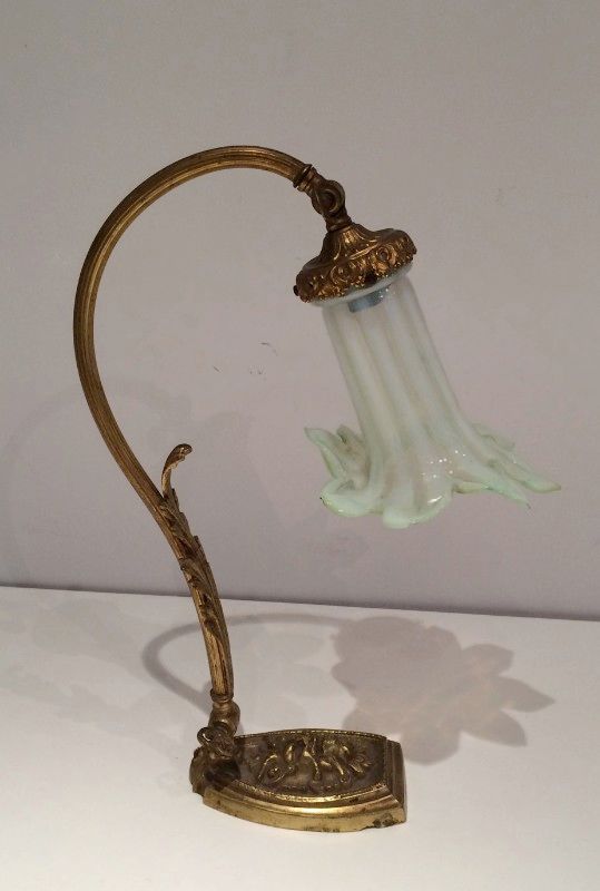 Lampe en Bronze à Tulipe de Verre Colorée