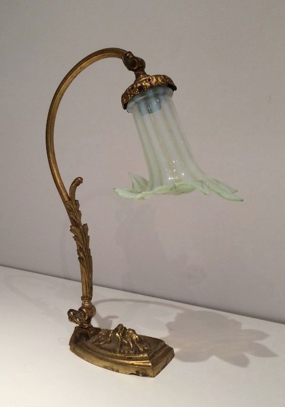 Lampe en Bronze à Tulipe de Verre Colorée