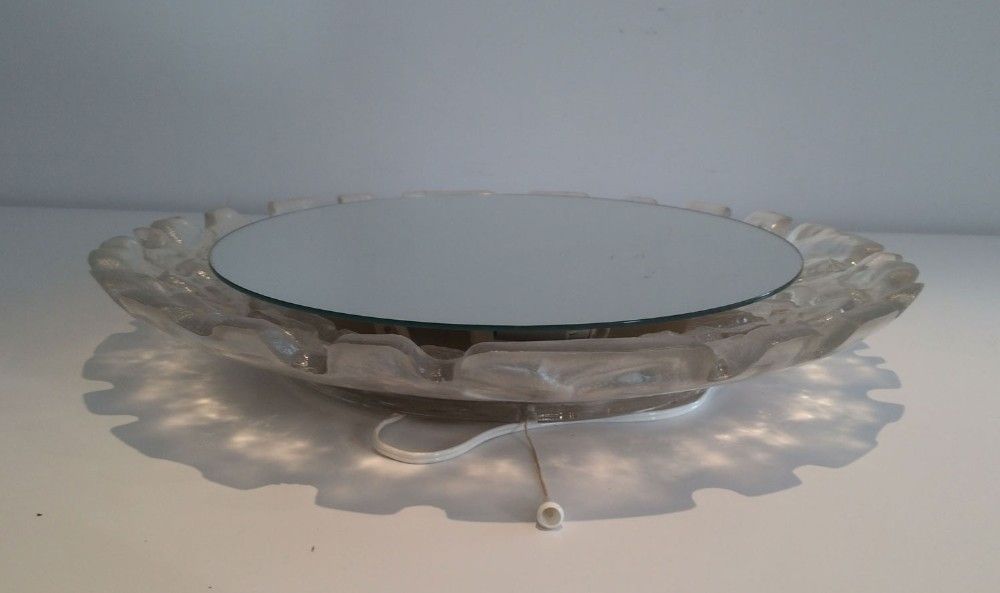 Miroir Eclairant en Plastic Moulé