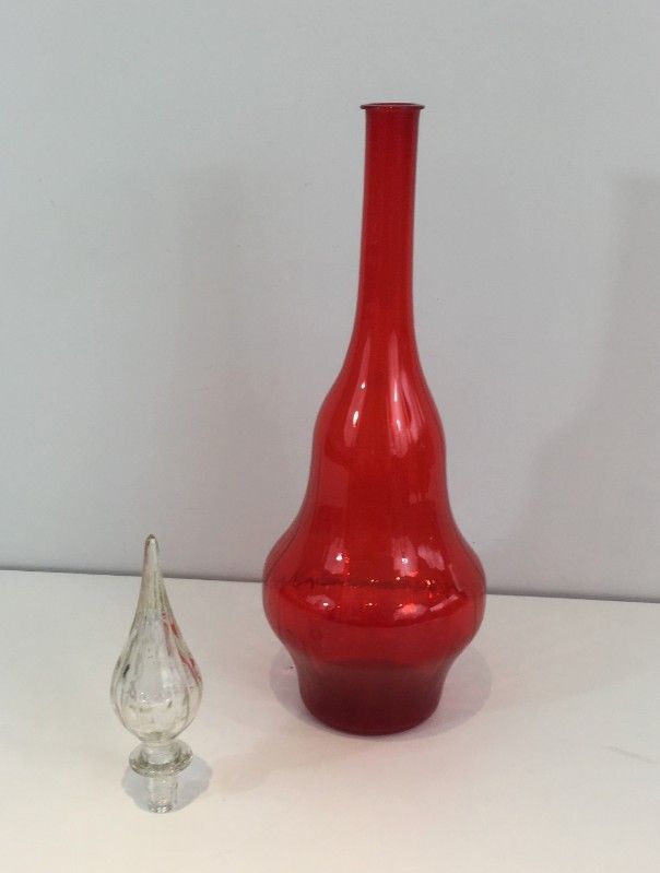 Grande Bouteille Design en Verre Rouge