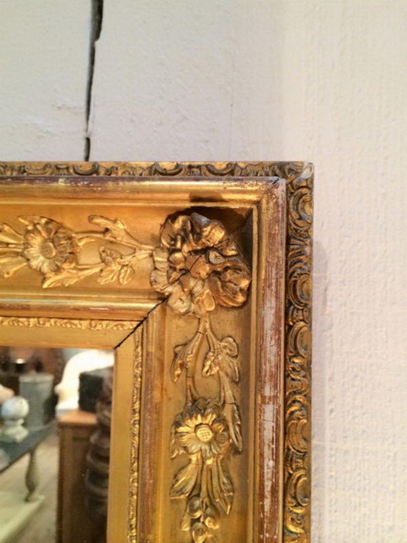 Miroir doré. 19ème siècle
