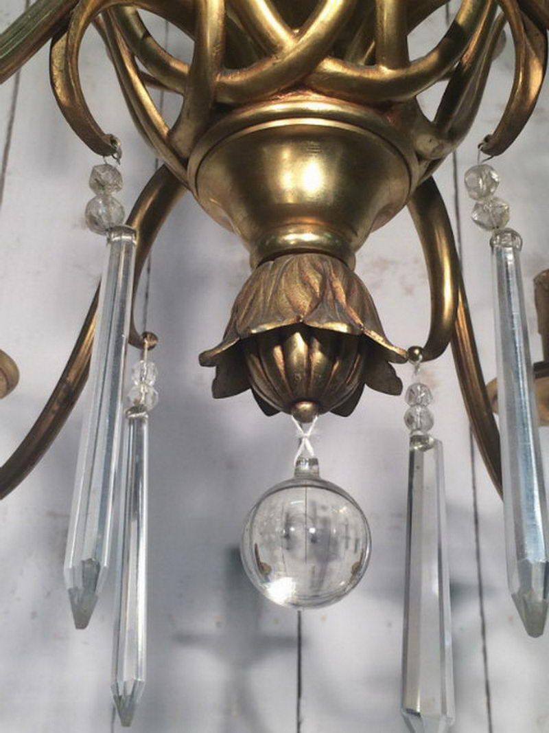 Lustre en Bronze et Cristaux dans le goût de la Maison Baguès