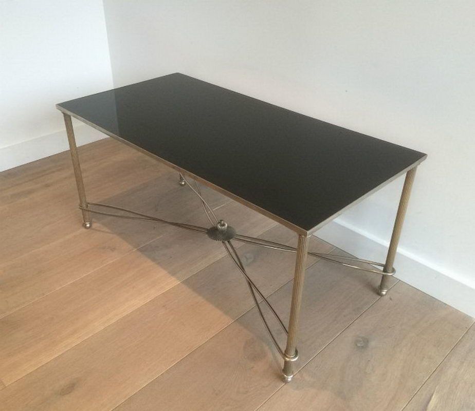 Unique table basse en métal nickelé; Vers 196