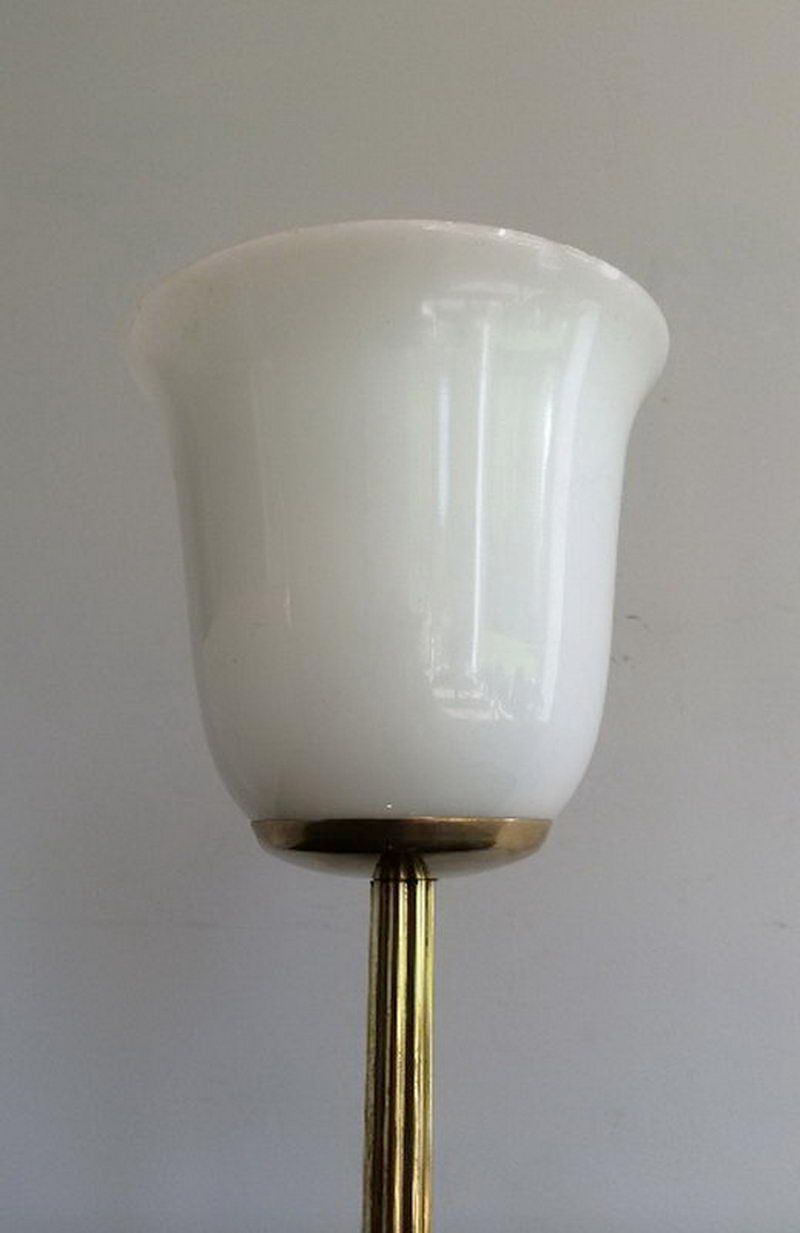 Lampe en Laiton et Opaline