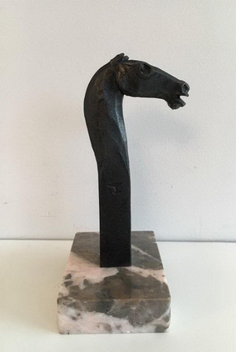 Sculpture Représentant une Tête de Cheval Stylisée. Freddy Franckaert Kuntsmind
