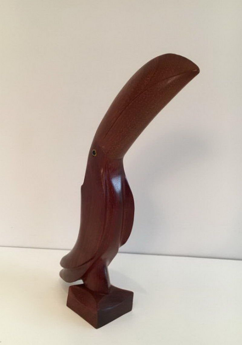 Sculpture d'un Beau Toucan Stylisé en Bois Exotiques et Yeux en Verre