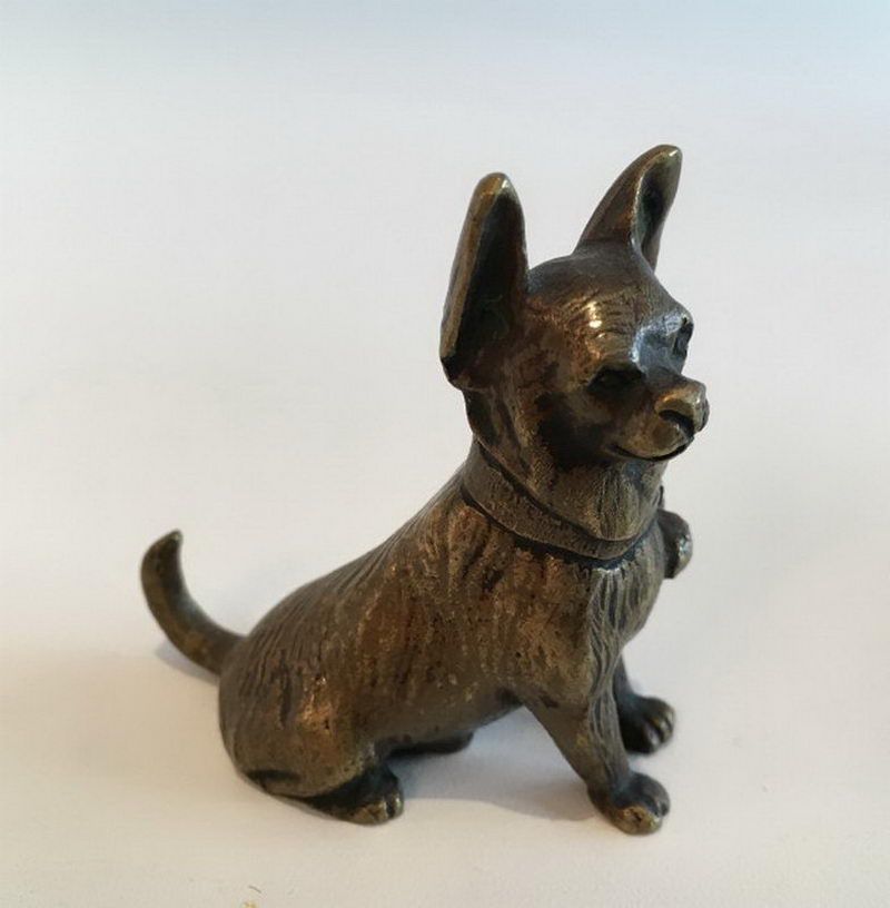 Petit Chien en Bronze