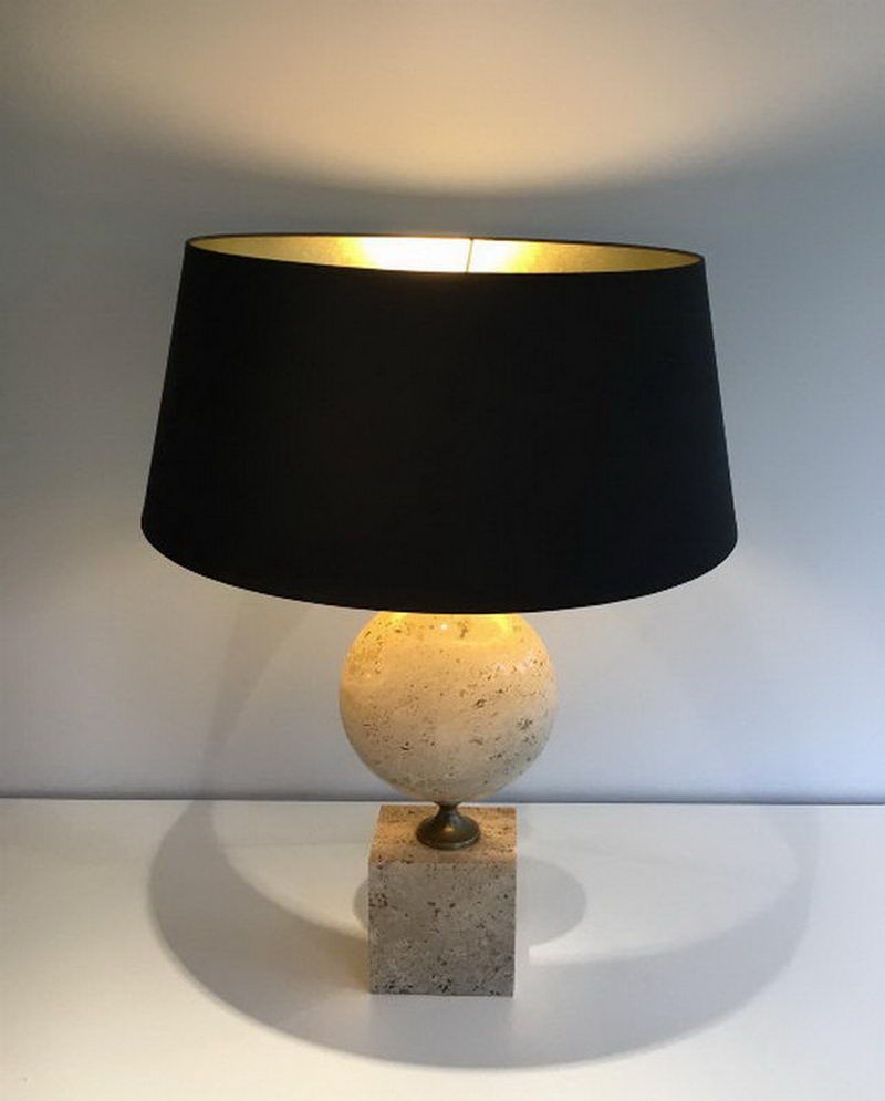 Grande Lampe en Travertin. Philippe Barbier